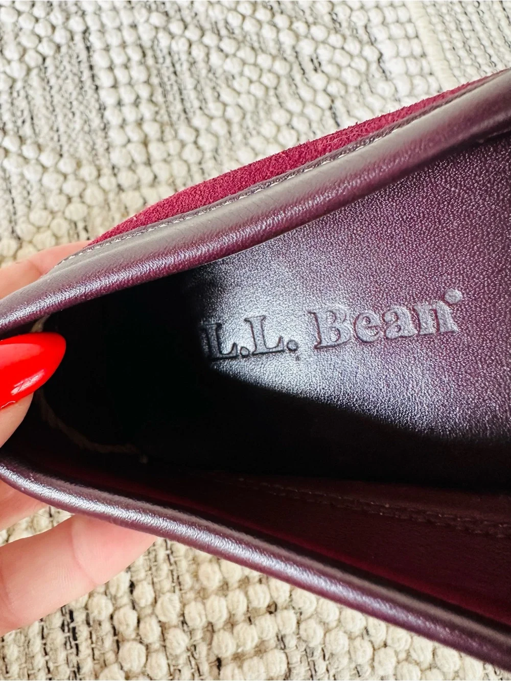 L.L. Bean Women's Burgundy and Dark Brown Suede Moccasin Loafers 8.5 - Picture 6 of 7
